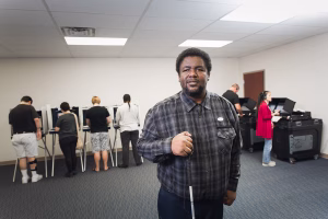 picture of people voting